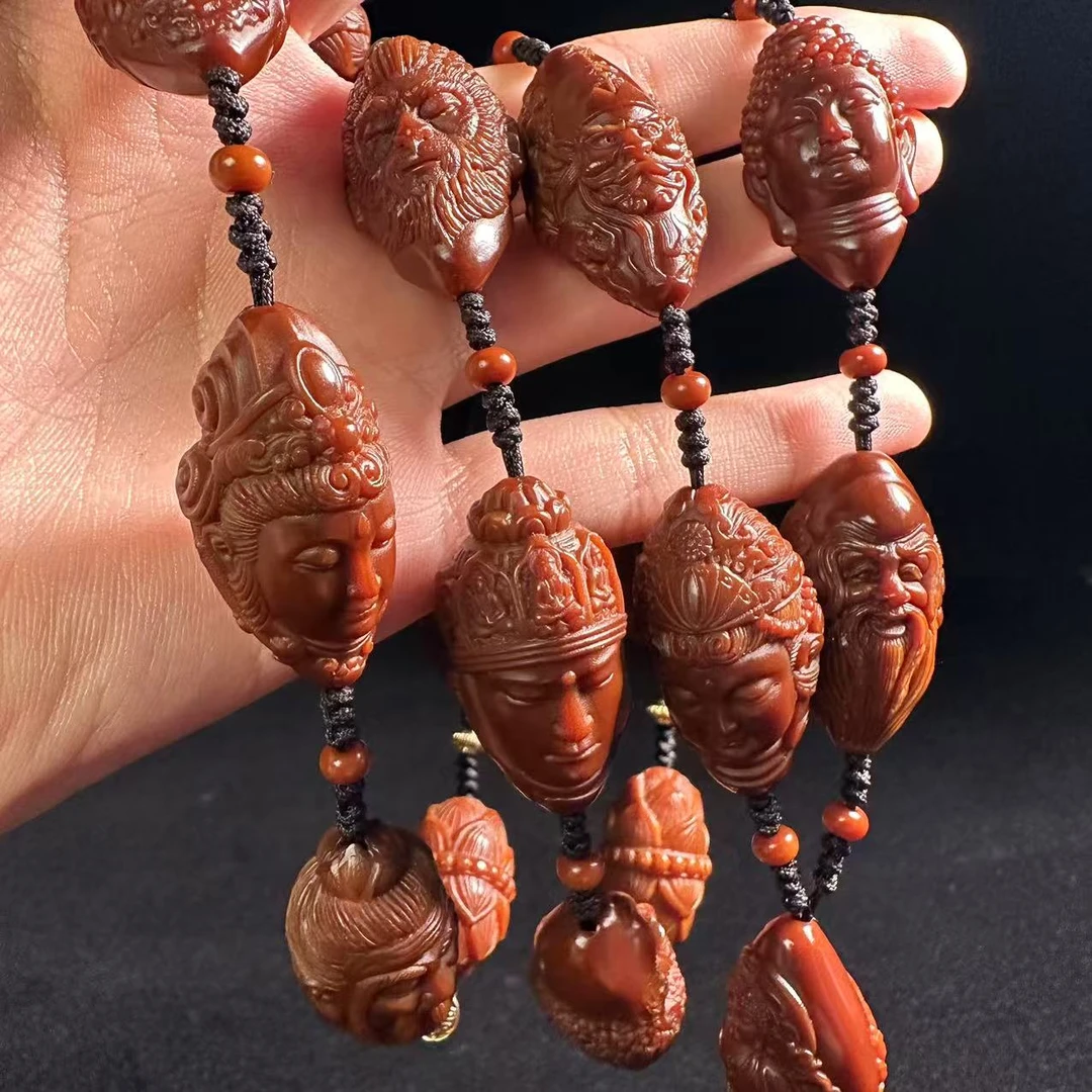 藏越，诸神护佑橄榄核雕脖挂3