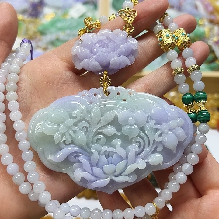 翡翠未镶嵌颈饰吊坠