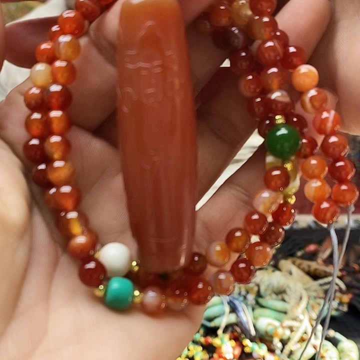 玛瑙/玉髓合金颈饰