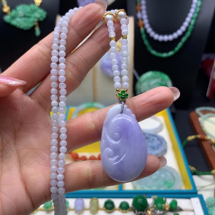 翡翠未镶嵌颈饰紫翡如意