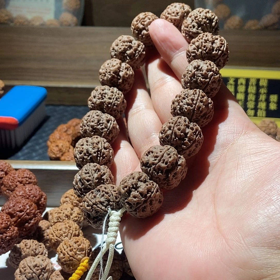 金刚菩提吊坠私人订制飞碟矮桩原生态梅花22mm