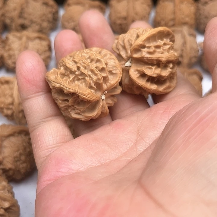 文玩核桃吊坠6我想要