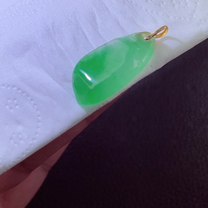 翡翠18K金镶嵌颈饰翡翠
