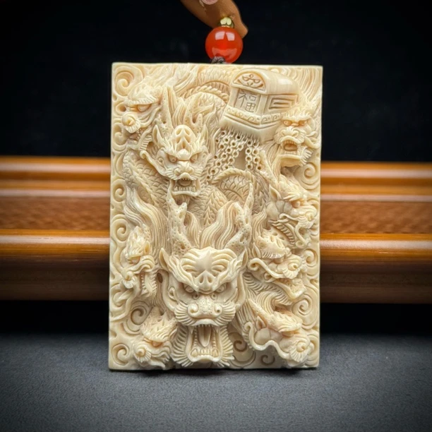 H92-53 天然猛犸牙 雕刻九龙拉棺44*64*16mm一物一图 支持鉴定