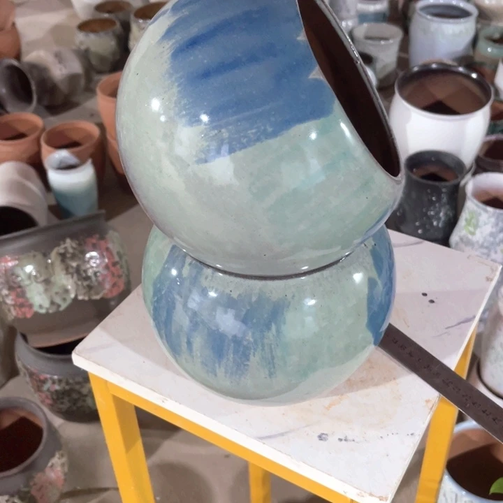 紫砂花盆口径14高度16两只正品