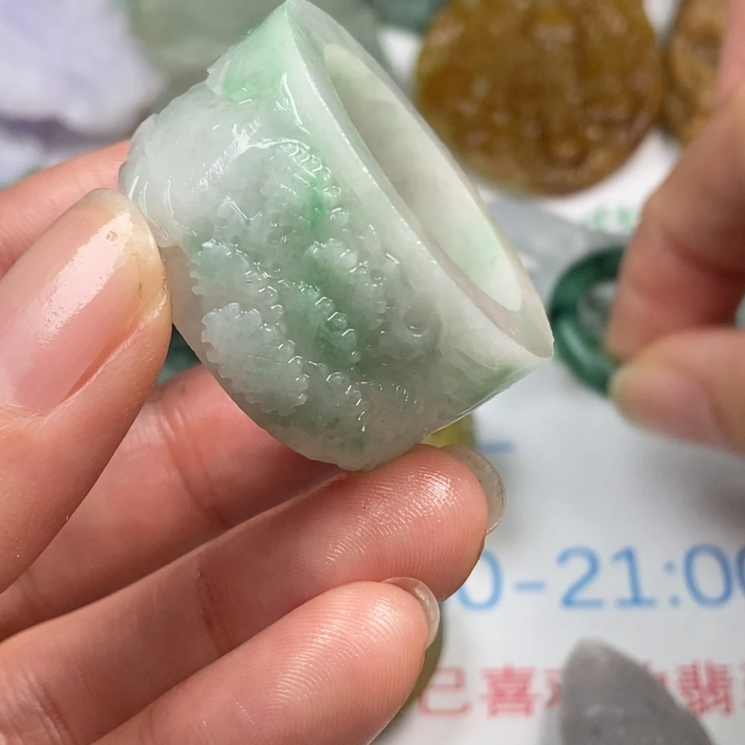 S***N定制翡翠未镶嵌翡翠