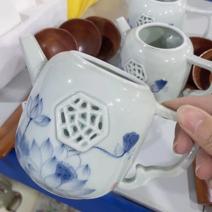 茶具微瑕，介意勿拍