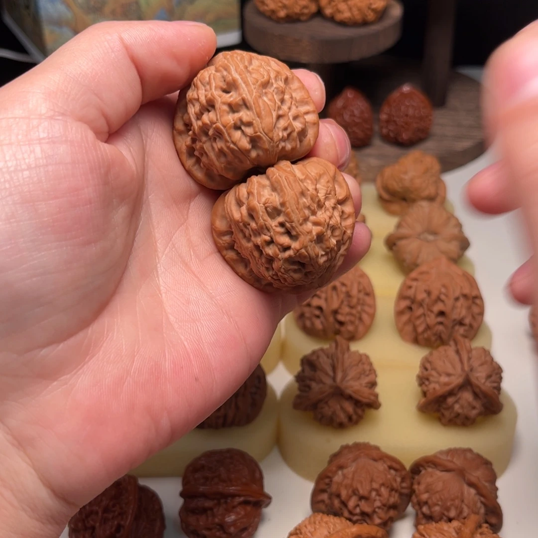 吊坠文玩核桃41三角白