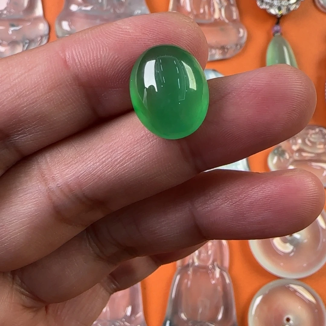 定制翡翠未镶嵌天然