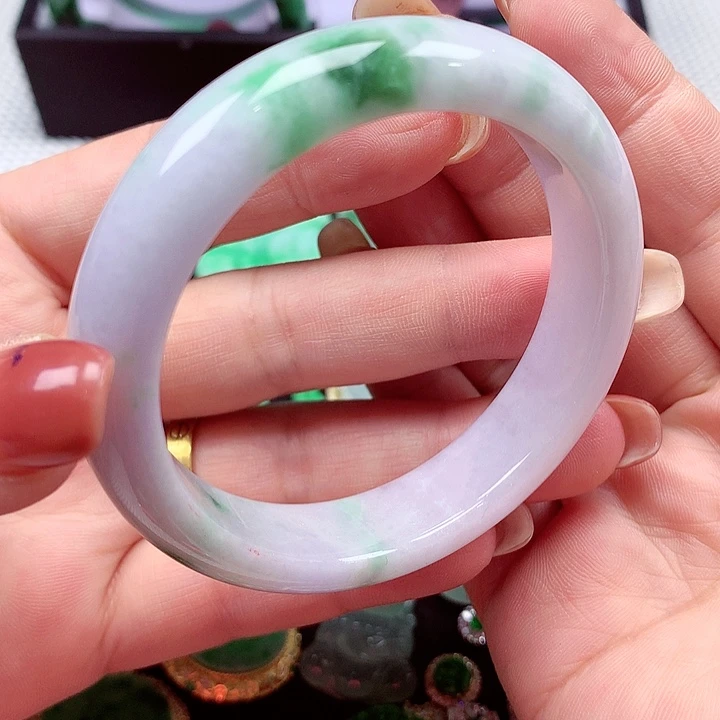 翡翠未镶嵌手镯翡翠手镯