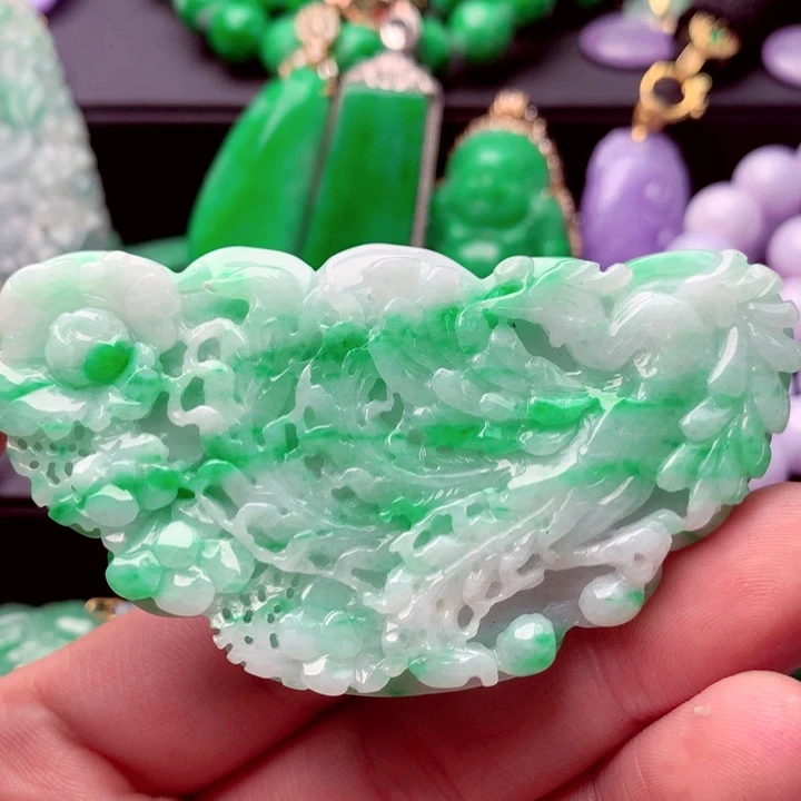 翡翠未镶嵌吊坠(不含链)