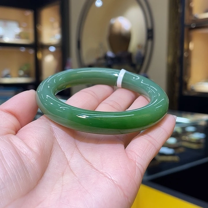 和田玉手镯未镶嵌56.5#68g