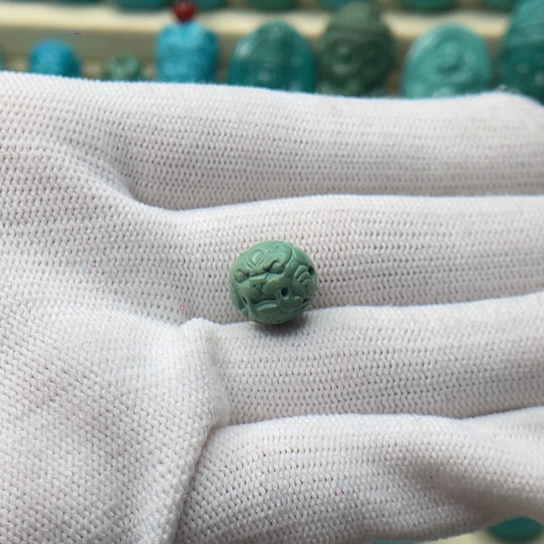 绿松石未镶嵌颈饰卡10.2