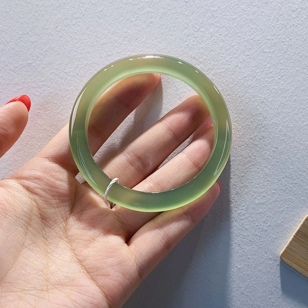 玛瑙/玉髓手镯未镶嵌56.3