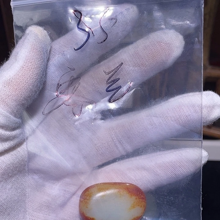 寒***兰和田玉未镶嵌挂件