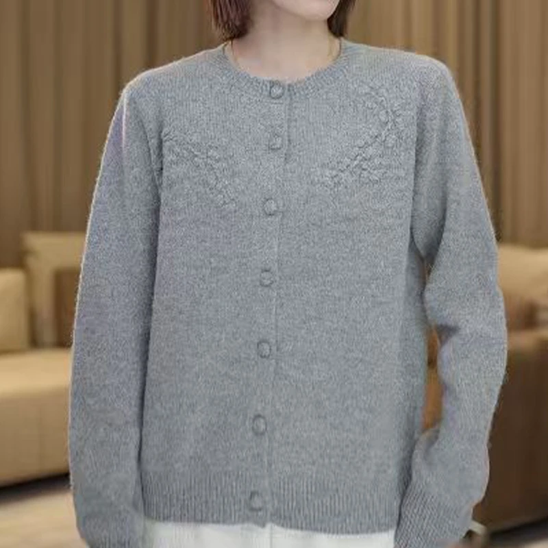 77016秋季新款圆领针织衫开衫外套