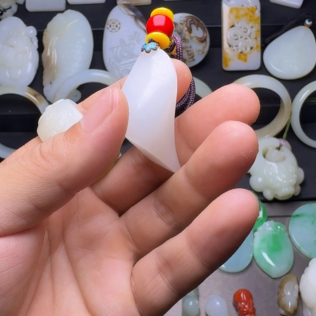 和田玉（白玉）未镶嵌吊坠(不含链)