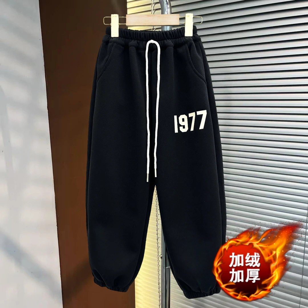 2025新款男童加绒加厚卫裤冬季韩版洋气卫裤冬款