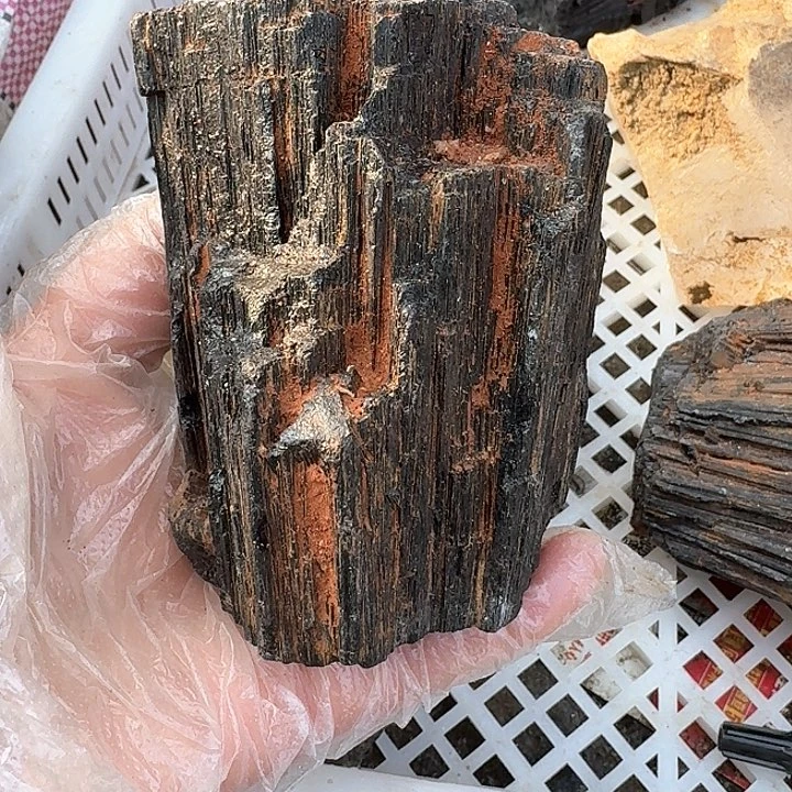 水晶珠宝半成品未镶嵌上*人