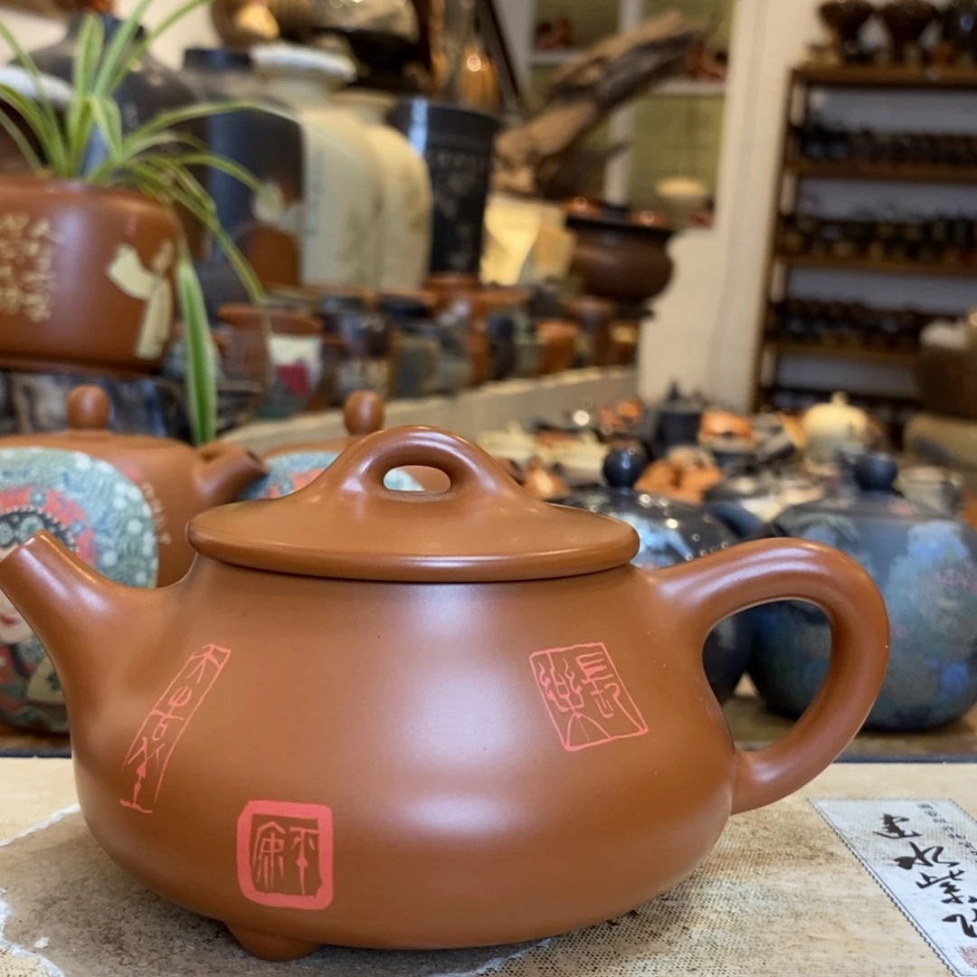 问***天云南建水紫陶彩填壶