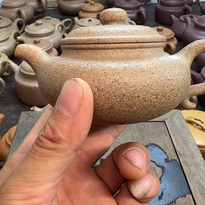茶壶紫砂青降坡泥料
