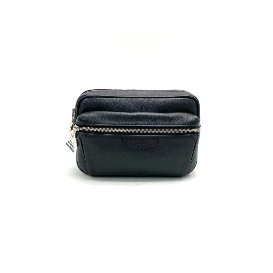 95新 LouisVuitton/路易威登 outdoor黑色胸包斜挎包 尺寸21/15
