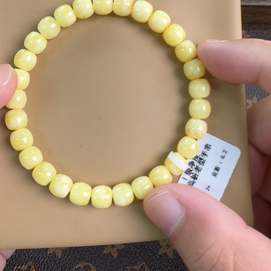 琥珀未镶嵌裸石006000000