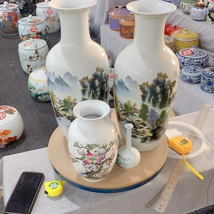 用***7瓷片大大小小陶瓷花瓶五个