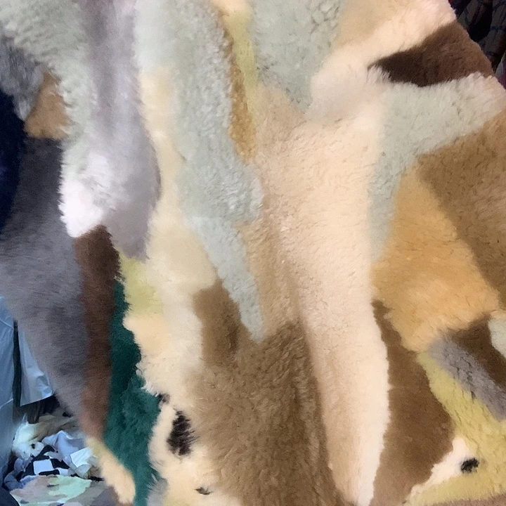 佳***人羊毛羊皮毛一体110瑕疵品