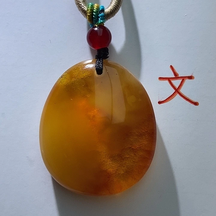 琥珀未镶嵌珠宝奇石16