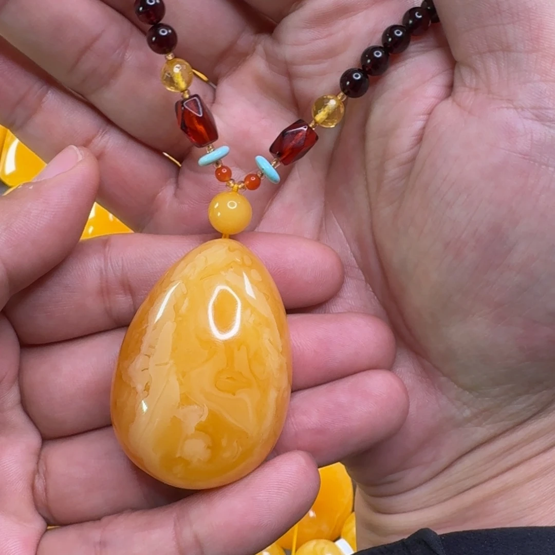 蜜蜡毛衣链未镶嵌