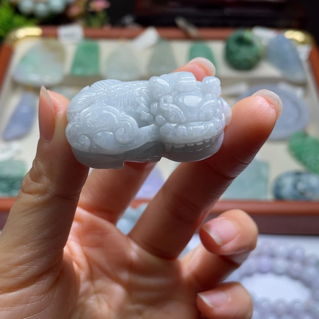 翡翠未镶嵌颈饰翡翠11