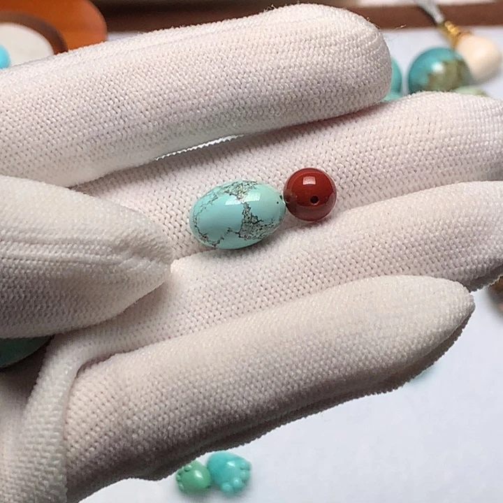 ****昭南红玛瑙未镶嵌珠宝奇石