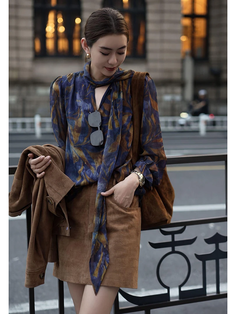 早秋流行法式别致绝美上衣超好看减龄洋气设计感小众通勤印花衬衫