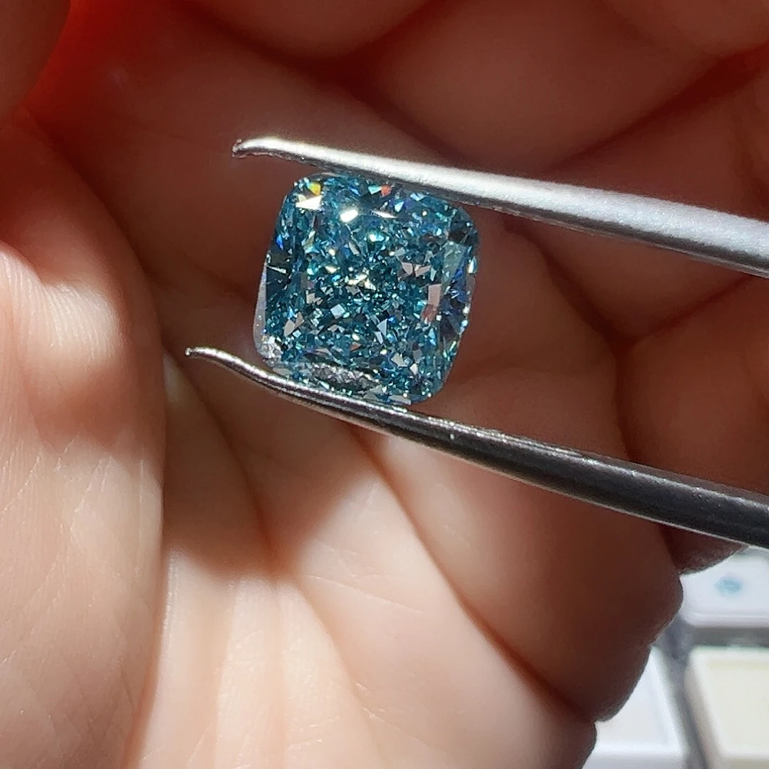 合成钻石裸石3.03ct蓝钻垫形上海igi