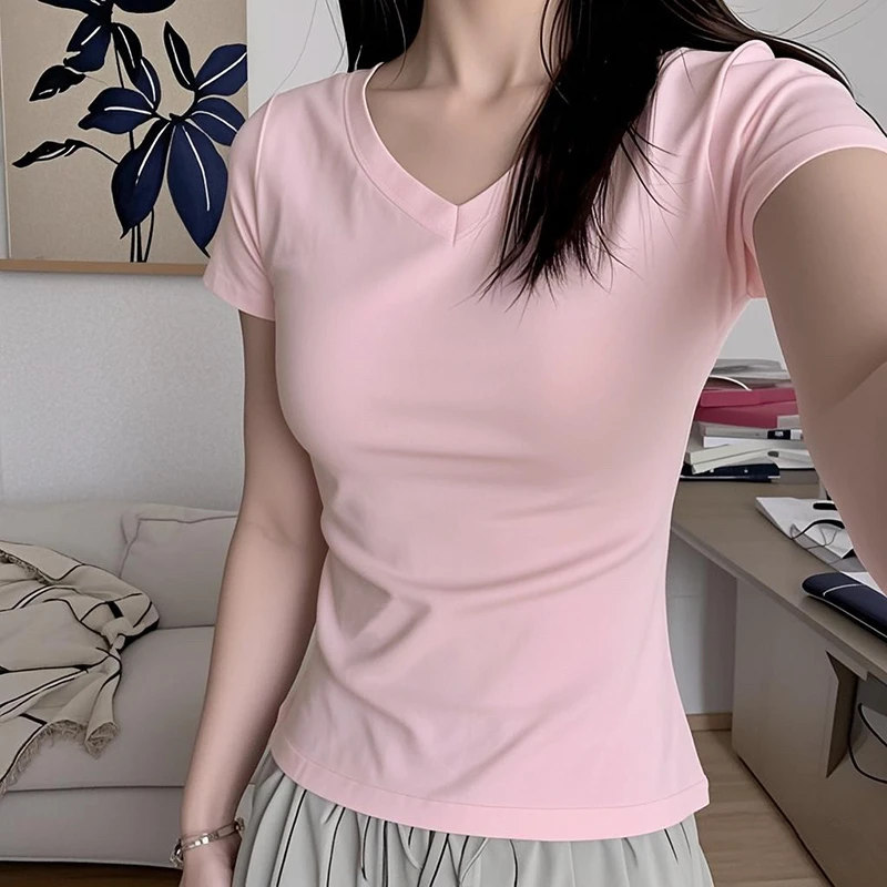 辣妹正肩V领短袖T恤女生夏季新款百搭修身显瘦甜辣风设计感上衣服