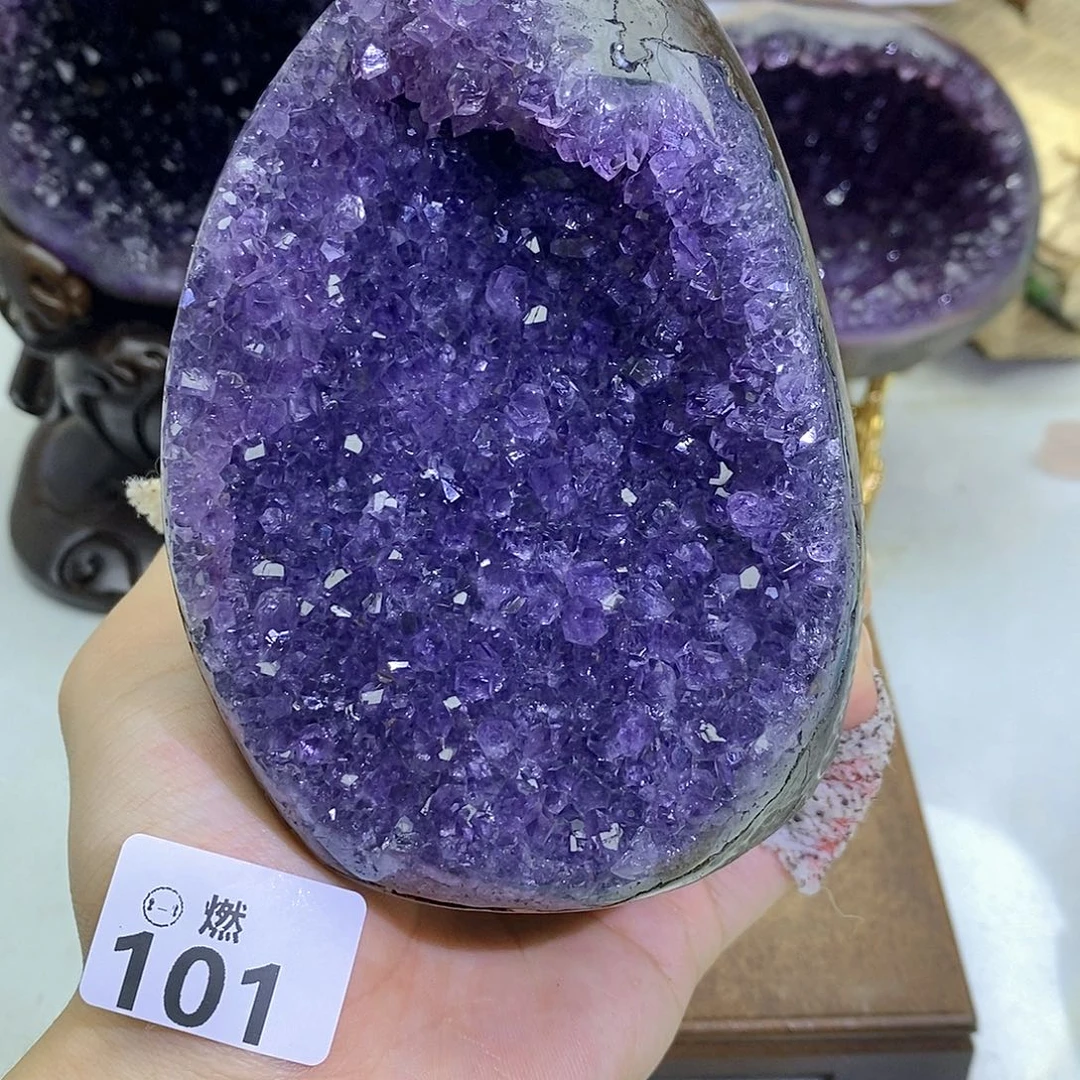 紫晶大型摆件（非配饰）未镶嵌