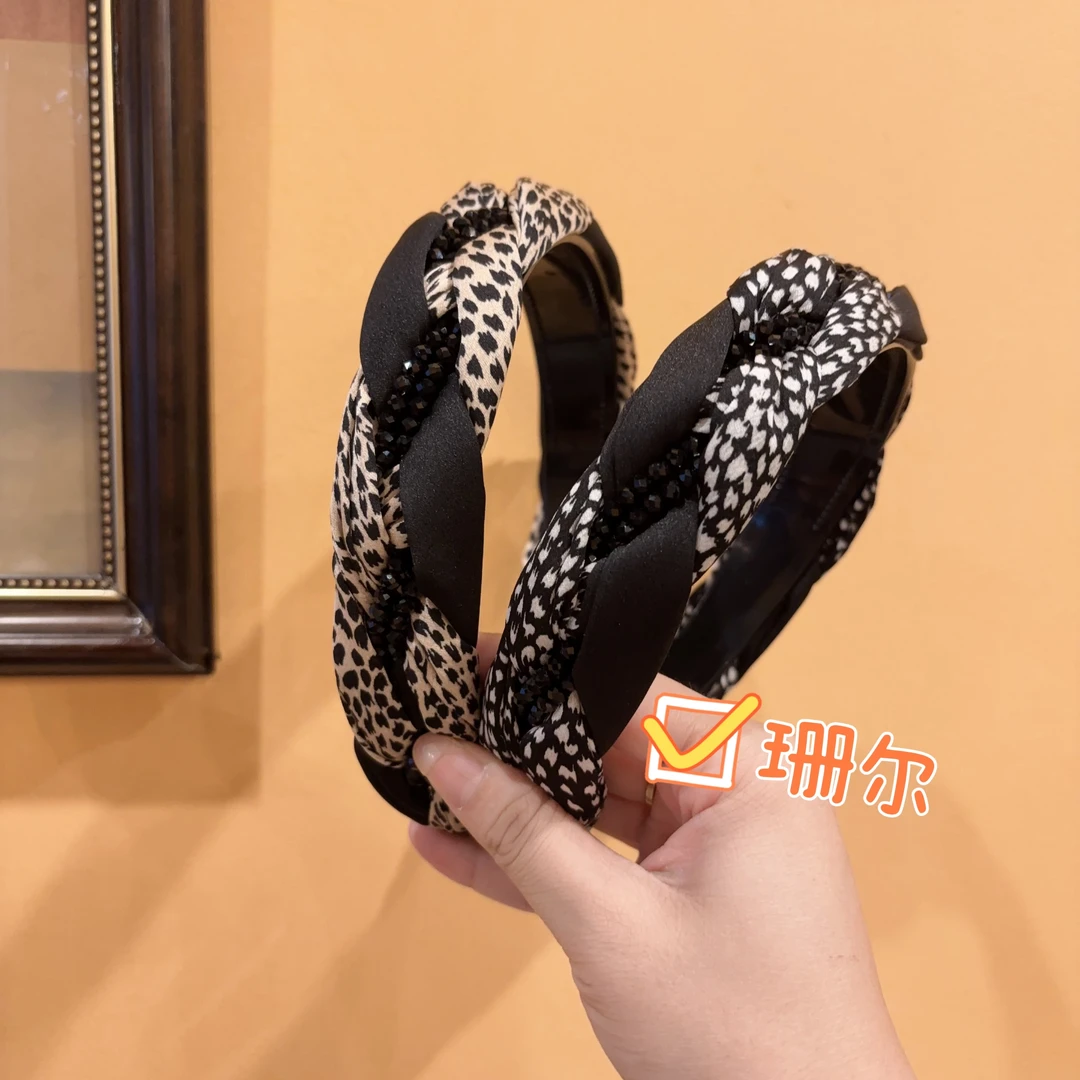 显脸小气质豹纹发箍新款发饰带齿防滑压发头箍高颅顶头饰轻奢时尚
