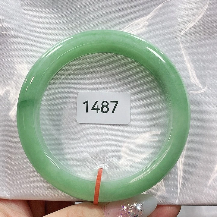 翡翠手镯未镶嵌天然翡翠手镯59