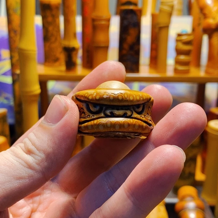 涤纶精工趴趴蟾手把