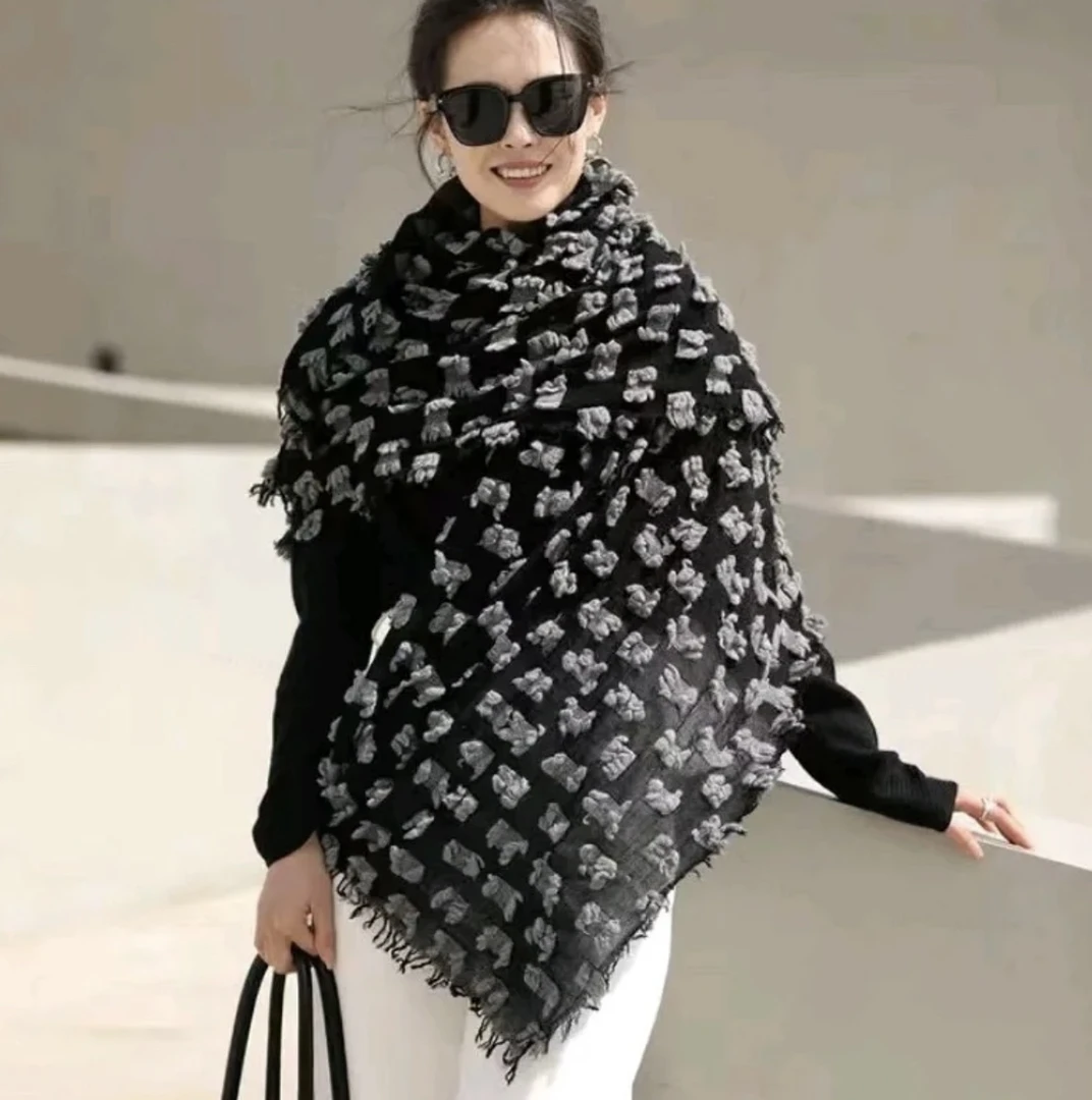 W单精选～200支水溶羊毛薄款戒指绒剪花披肩围巾65*190