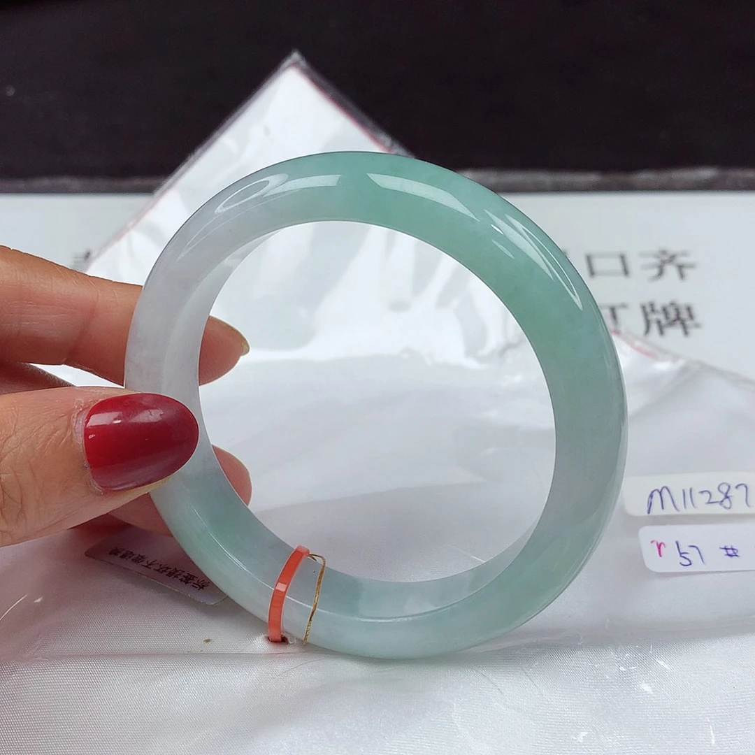 翡翠手镯未镶嵌57圈2874