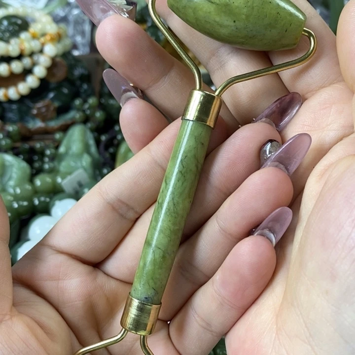 蛇纹石玉美美器未镶嵌
