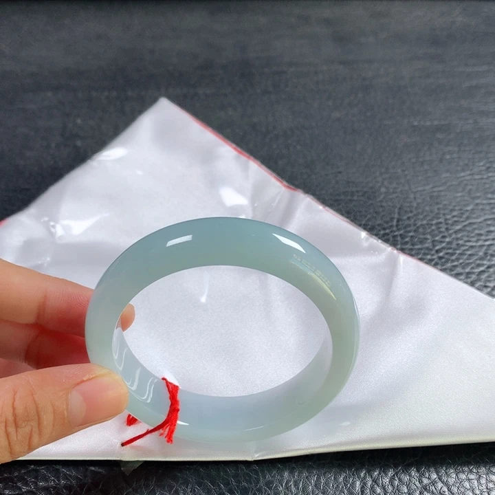 翡翠未镶嵌手镯55圈