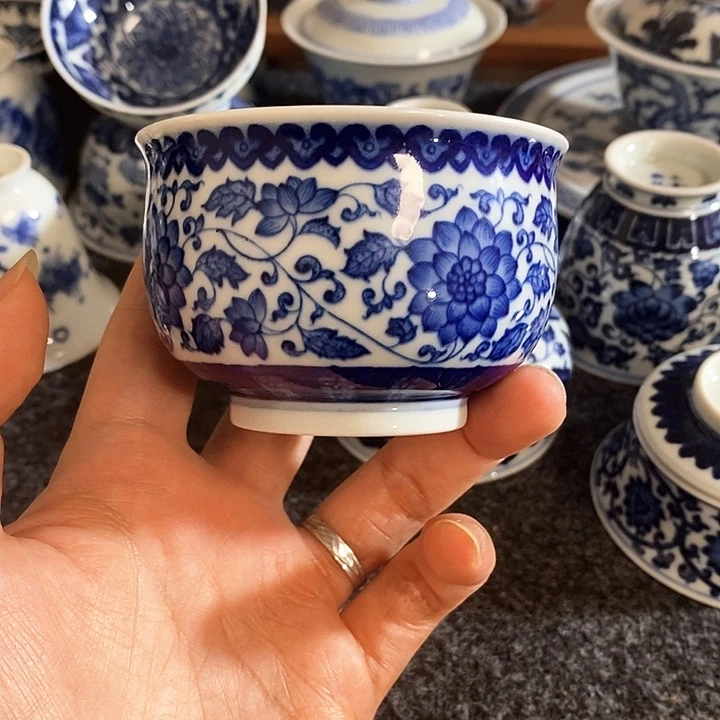 【今日特价】缠枝莲炉式杯