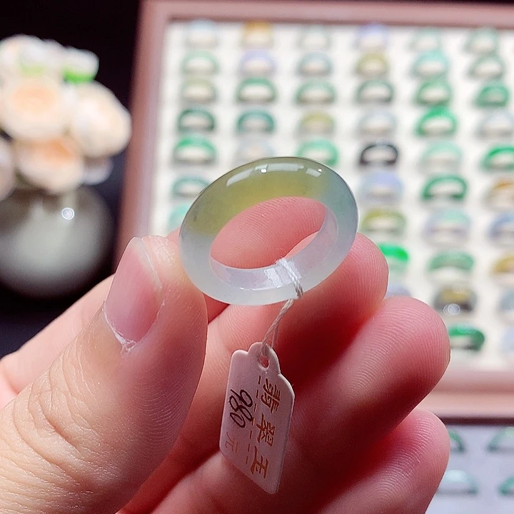 翡翠未镶嵌戒指13号