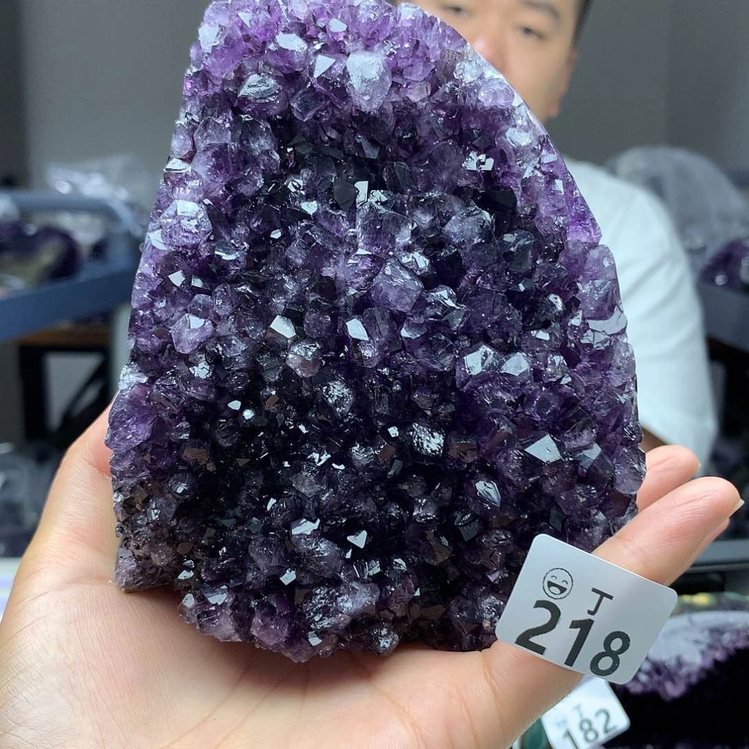 未镶嵌大型摆件（非配饰）水晶
