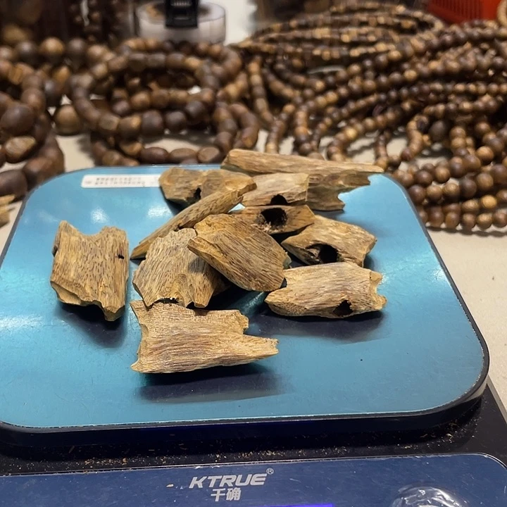 沉香沉香碎屑原材料35g