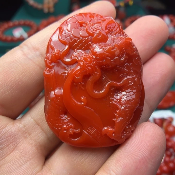 南红玛瑙未镶嵌挂件