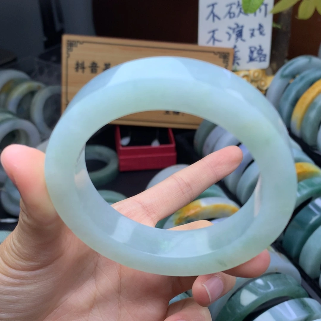 定制翡翠手镯未镶嵌定制不退不换